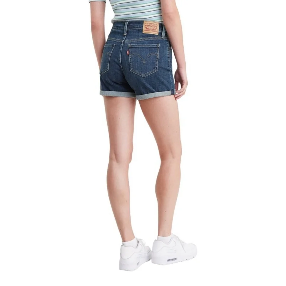 Levi’s Classic Blue Denim Shorts Size 31 High Rise Mom Shorts Mid Length